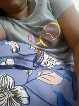 Fantasy Queen94 online show from 02/09/26, 04:44