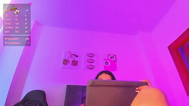 Madison Rosee online show from 05/19/26, 01:56