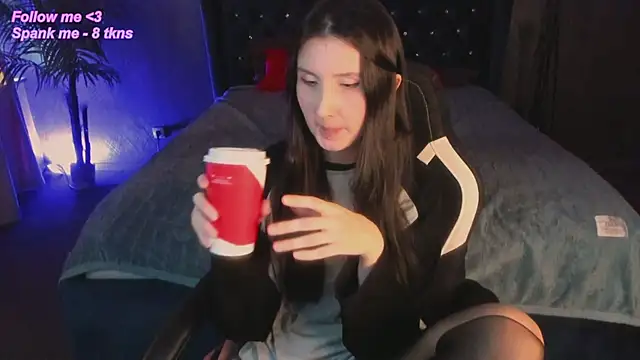 avrora shy  online show from 03/03/26, 12:33