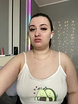 Snapshot of lipsi_vikki chatting on 02/25/26, 07:40 lipsi vikki online show from 02/25/26, 07:40