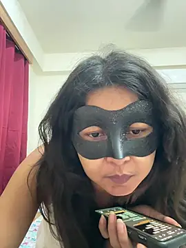 raavigirl online show from 04/02/26, 07:22