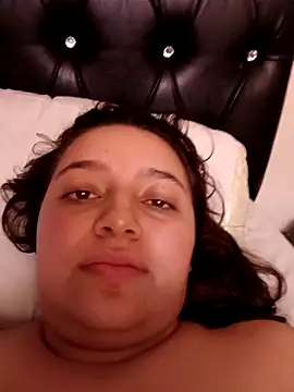 Snapshot of MajoArias chatting on 02/23/26, 03:15 MajoArias online show from 02/23/26, 03:15