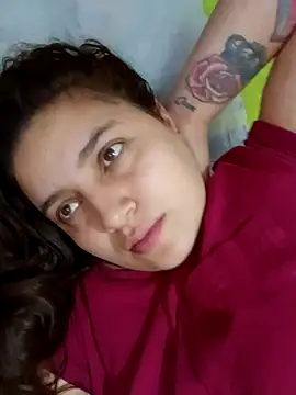 MajoArias online show from 05/06/26, 04:41