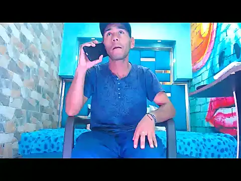 Snapshot of warmNoah chatting on 02/21/26, 02:56 warmNoah online show from 02/21/26, 02:56