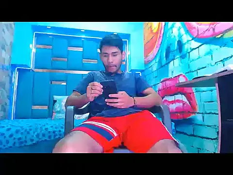 Snapshot of warmNoah chatting on 02/23/26, 07:55 warmNoah online show from 02/23/26, 07:55