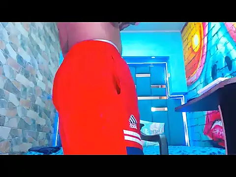 Snapshot of warmNoah chatting on 02/24/26, 07:56 warmNoah online show from 02/24/26, 07:56