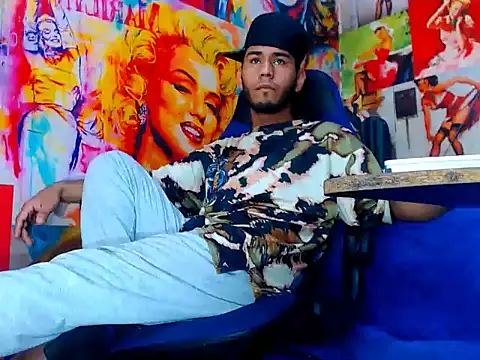 warmNoah online show from 04/13/26, 06:46