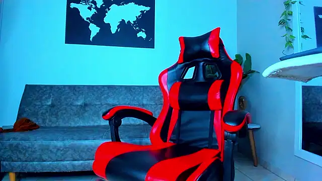 Alessrose online show from 02/16/26, 07:43