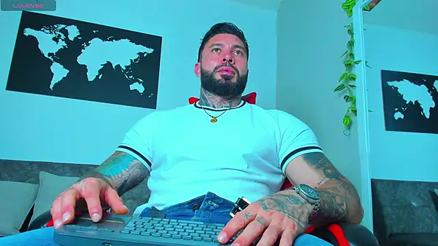 Alessrose online show from 04/14/26, 07:53