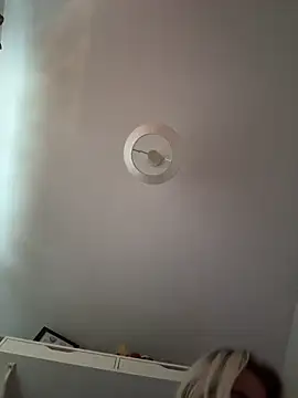 Snapshot of Bethanymaex chatting on 03/27/26, 04:40 Bethanymaex online show from 03/27/26, 04:40