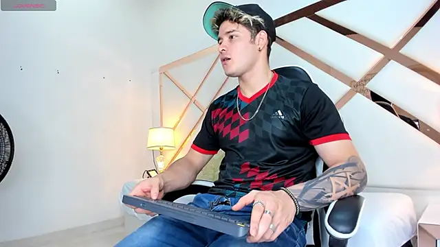 rayan linxx online show from 03/07/26, 07:00