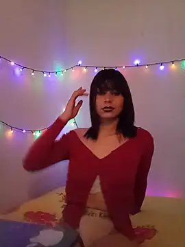 lucyscay  online show from 07/02/26, 10:49