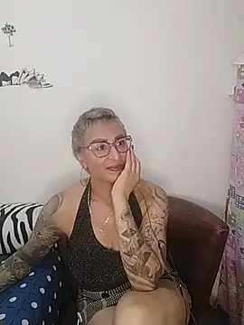 Charlotte gray  online show from 02/13/26, 01:18