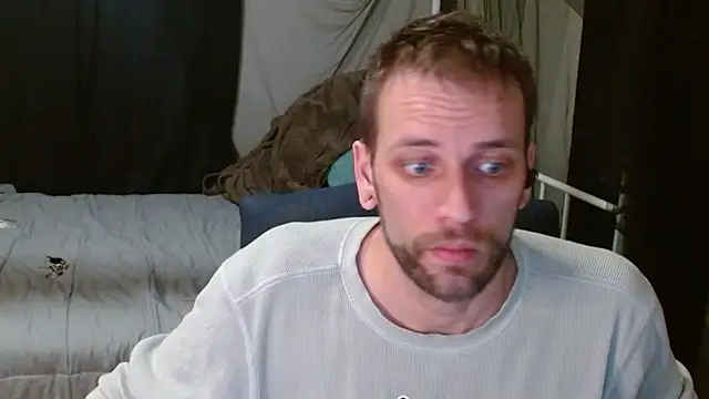 cguffey2284 online show from 02/19/26, 03:24