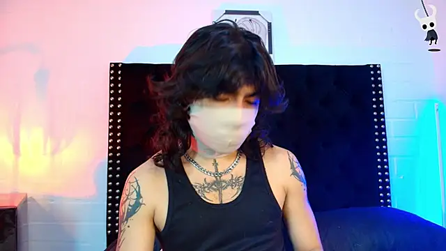 Snapshot of Axell_Kussh chatting on 02/18/26, 12:34 Axell Kussh online show from 02/18/26, 12:34