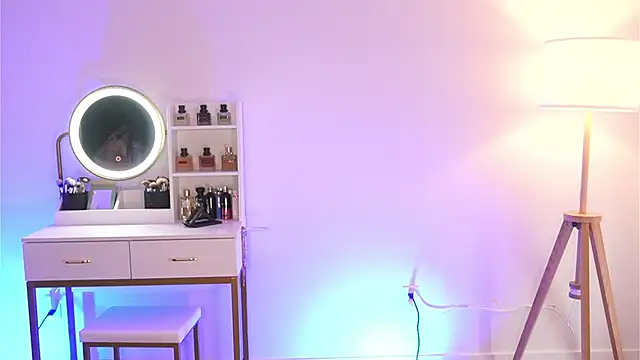 Eva-savage online show from 04/10/26, 05:50