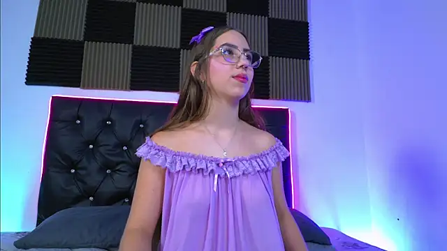 Annie Peach online show from 07/12/26, 03:03