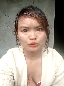 Luminana online show from 04/29/26, 06:17