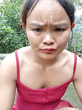 Luminana online show from 05/18/26, 06:08