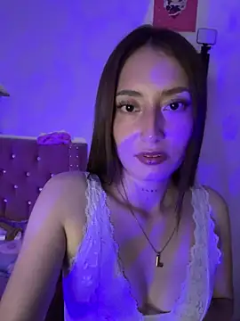 Lis peach online show from 05/18/26, 06:19