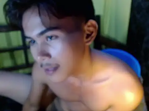 Snapshot of twink_ivanxxxx chatting on 04/28/26, 04:34 twink ivanxxxx online show from 04/28/26, 04:34