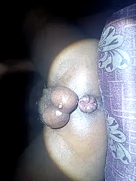 Snapshot of suroj859 chatting on 04/11/26, 06:23 suroj859 online show from 04/11/26, 06:23