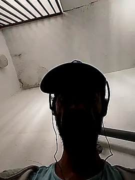 Swicth love online show from 03/13/26, 06:58