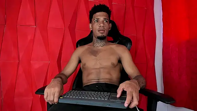 Nehemiaa boy online show from 05/22/26, 12:00