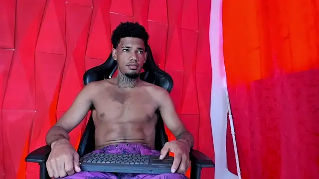 Nehemiaa boy online show from 05/23/26, 03:05