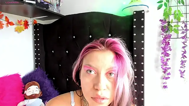 Midory 6 online show from 02/16/26, 06:48