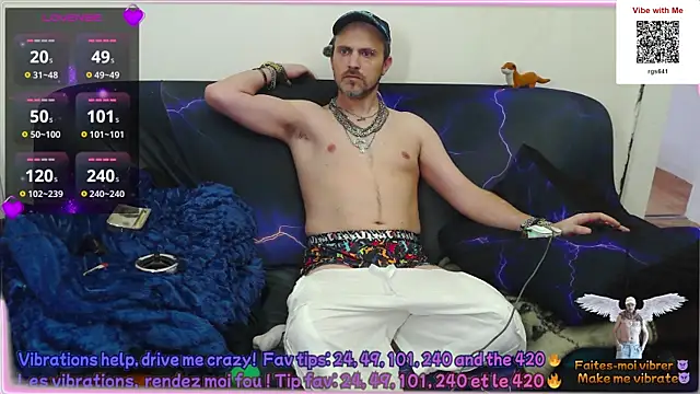 SwatRocShy online show from 07/17/26, 03:39