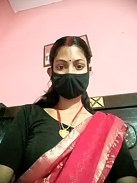 Snapshot of BIG_QWEEN_NO1 chatting on 02/23/26, 06:00 BIG QWEEN NO1 online show from 02/23/26, 06:00