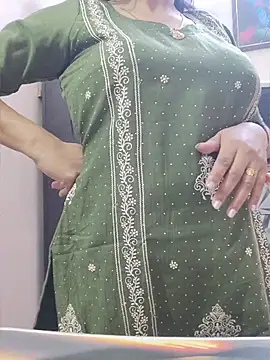 SexybeboX online show from 04/15/26, 05:47