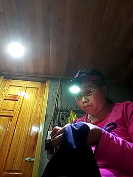 Snapshot of sigmasia chatting on 02/27/26, 01:27 sigmasia online show from 02/27/26, 01:27