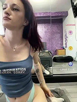 Roxyfoxyyy online show from 05/23/26, 05:39