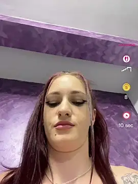 Roxyfoxyyy online show from 07/08/26, 08:57