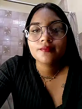 Zoe Renata online show from 07/05/26, 08:05