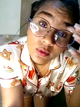 Zoe Renata online show from 07/12/26, 03:19