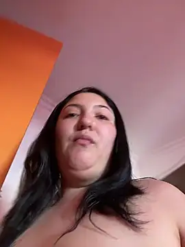 Amber Sinn online show from 05/10/26, 02:22