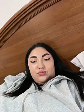 Amber Sinn online show from 06/18/26, 03:38