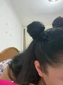 Amber Sinn online show from 07/12/26, 06:10