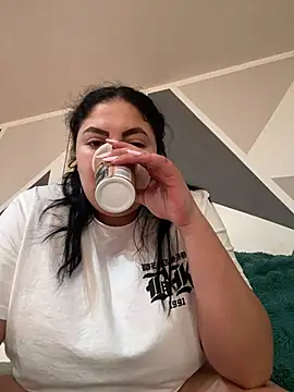 Amber Sinn online show from 07/15/26, 04:18