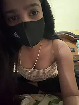 Cutedesigirl online show from 04/01/26, 05:21