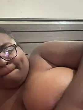 Snapshot of lanegriis1 chatting on 03/11/26, 05:46 lanegriis1 online show from 03/11/26, 05:46