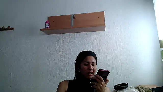 ZeforAitanna online show from 05/07/26, 11:48