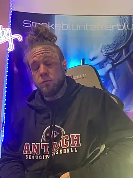 Smokebluntafterblunt online show from 03/21/26, 12:21