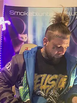 Smokebluntafterblunt online show from 04/02/26, 08:45