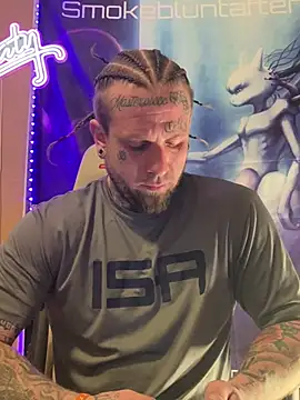 Smokebluntafterblunt online show from 04/11/26, 06:40