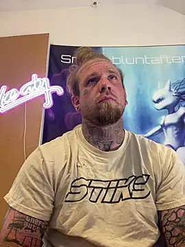 Smokebluntafterblunt online show from 05/29/26, 03:21