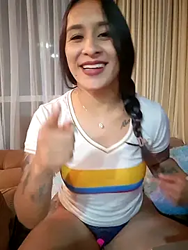 Paola andrade online show from 05/23/26, 01:55